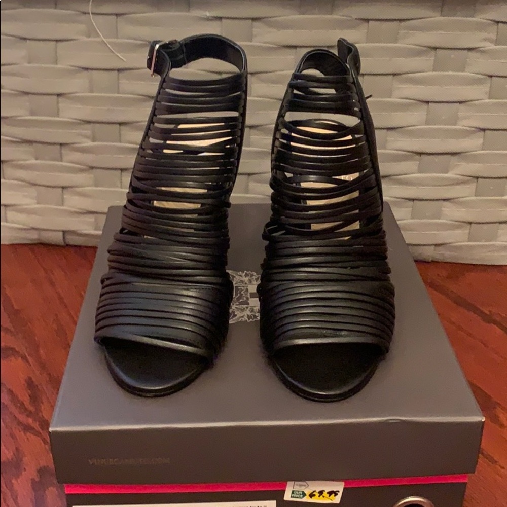 Vince Camuto Black Heels - Picture 3 of 4